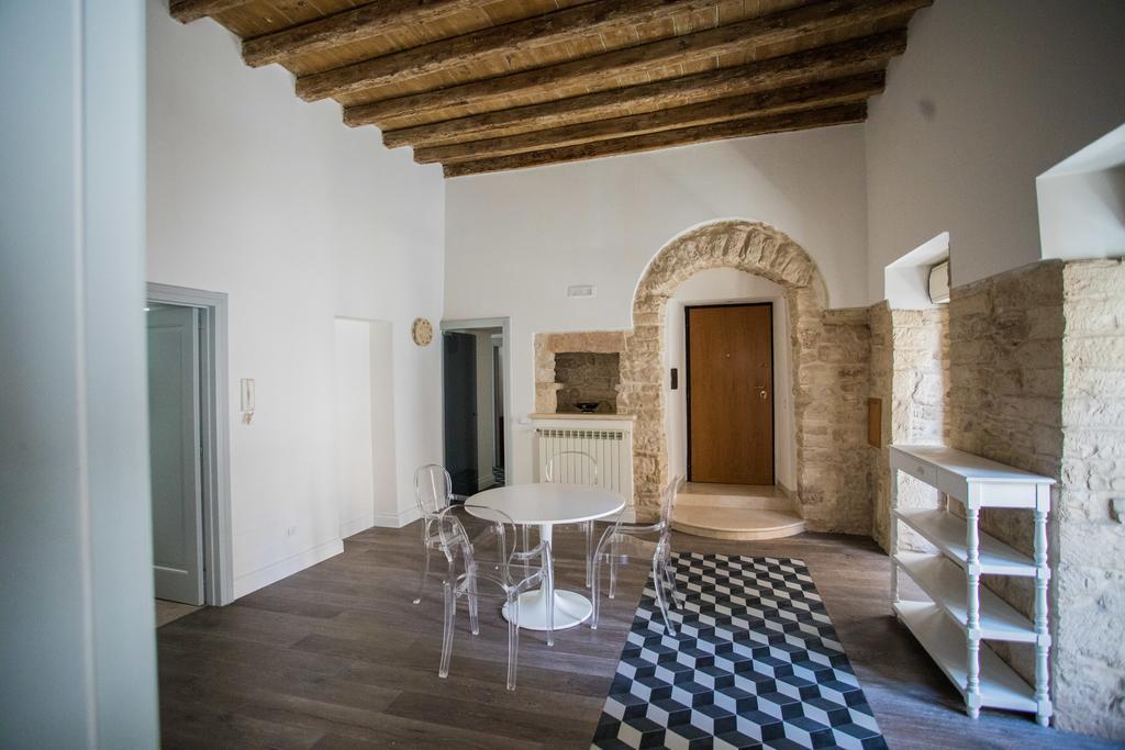 Palazzo Siena De Facendis Bed & Breakfast Bitonto Bagian luar foto